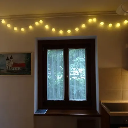 아파트 Laszlo Apartman